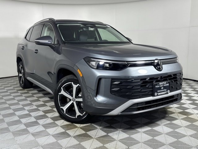 New 2025 Volkswagen Tiguan SE