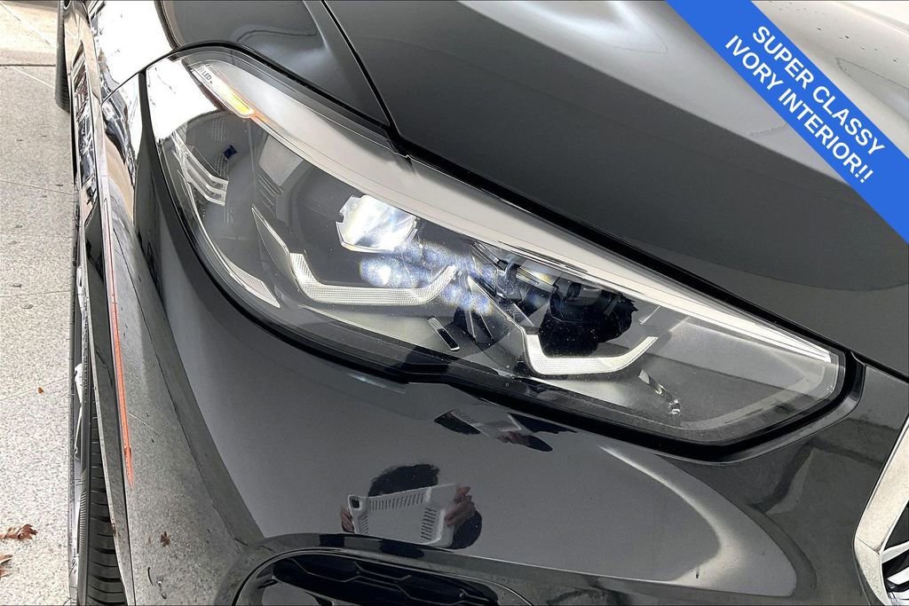 Used 2023 BMW X5 xDrive40i w/ M Sport Package image 38