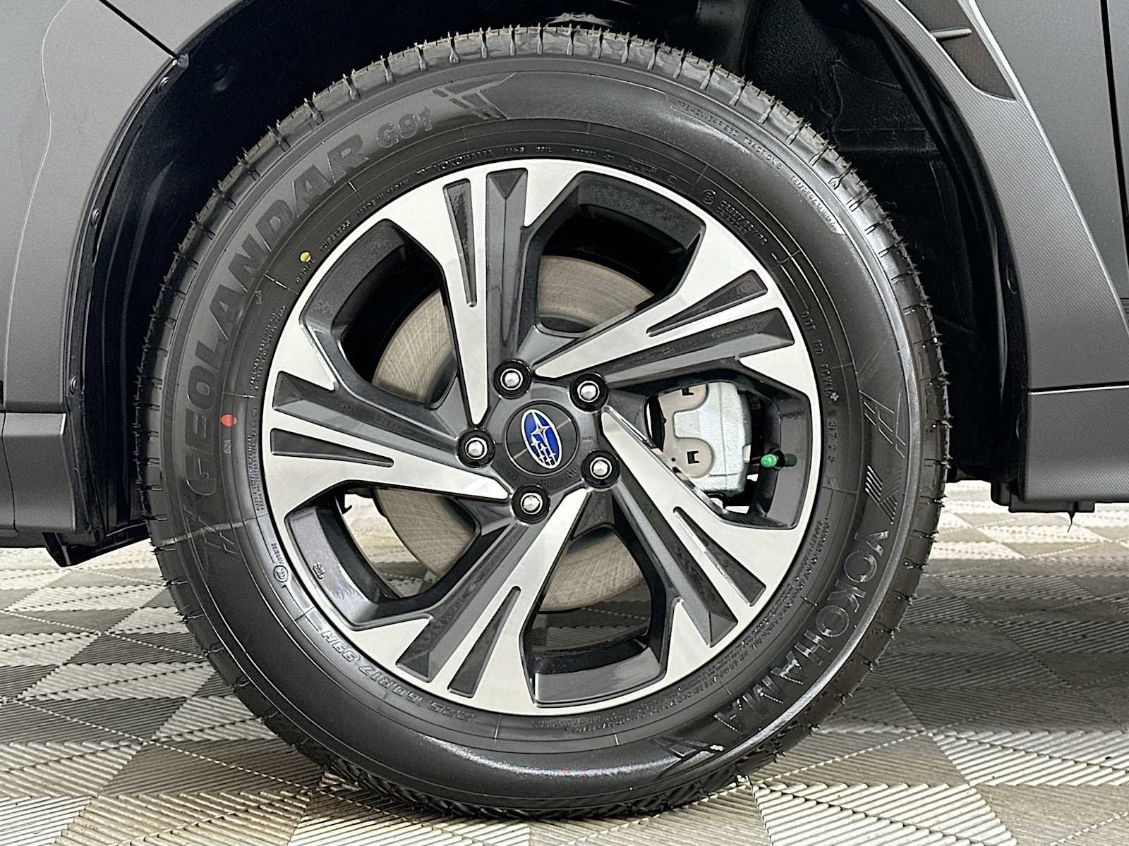 New 2025 Subaru Crosstrek 2.0i Premium image 28