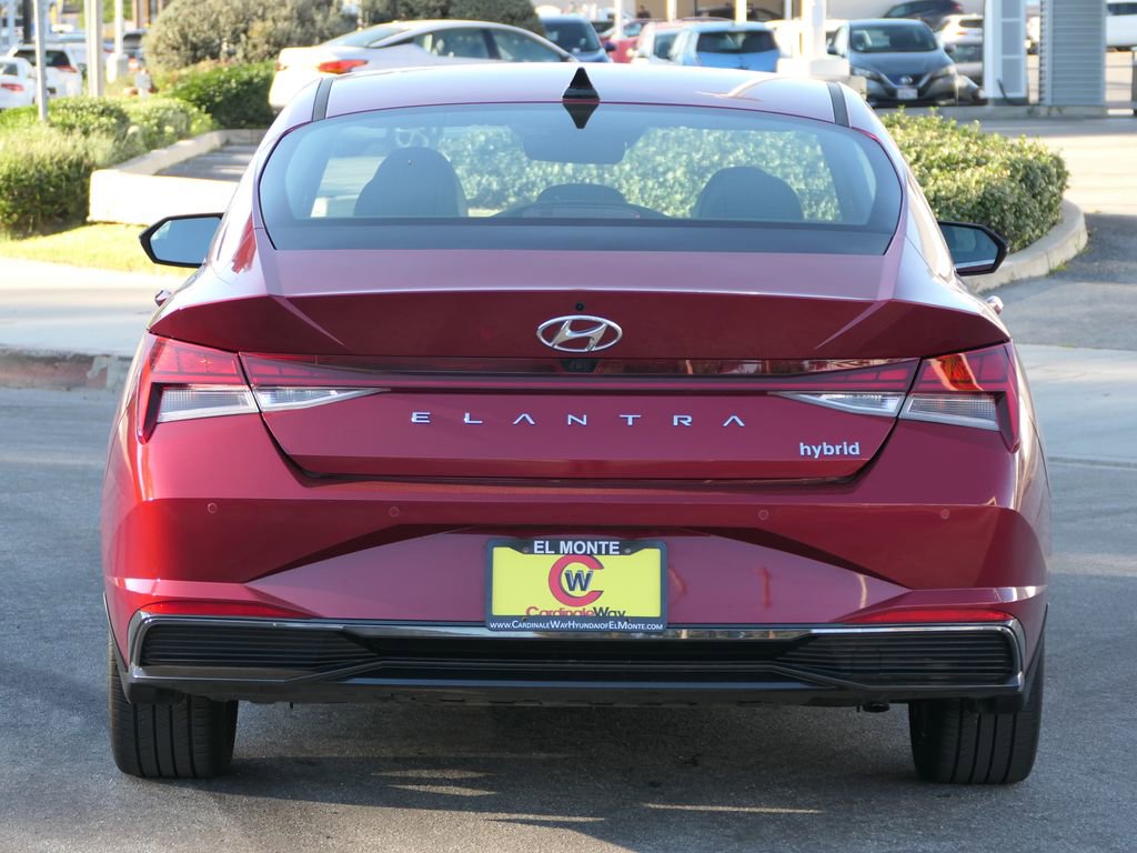 Certified 2023 Hyundai Elantra Limited image 4