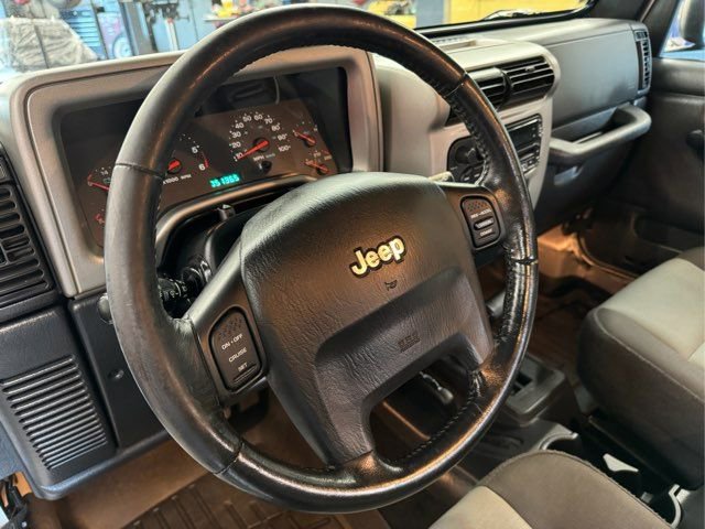 Used 2005 Jeep Wrangler Unlimited image 25