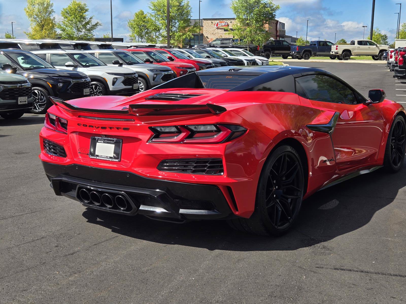 Used 2023 Chevrolet Corvette Z06 RWD image 9