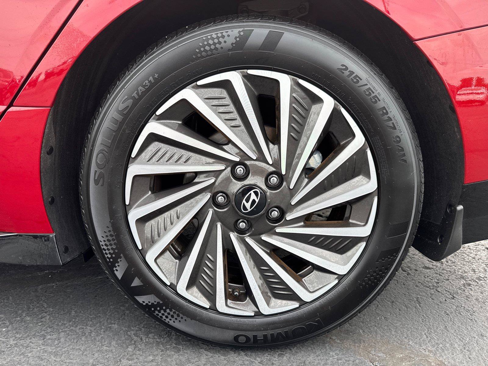 Used 2024 Hyundai Sonata SEL FWD image 29