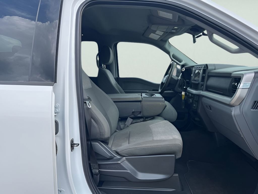 Used 2024 Ford F250 XLT image 11