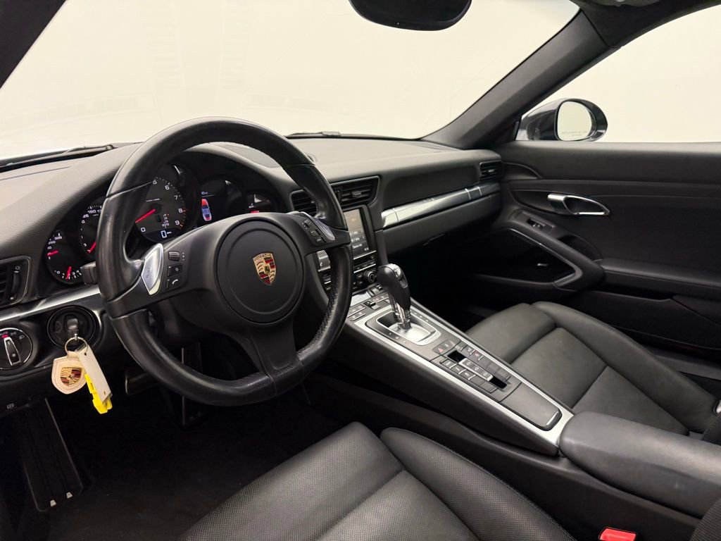 Used 2015 Porsche 911 Carrera S image 4