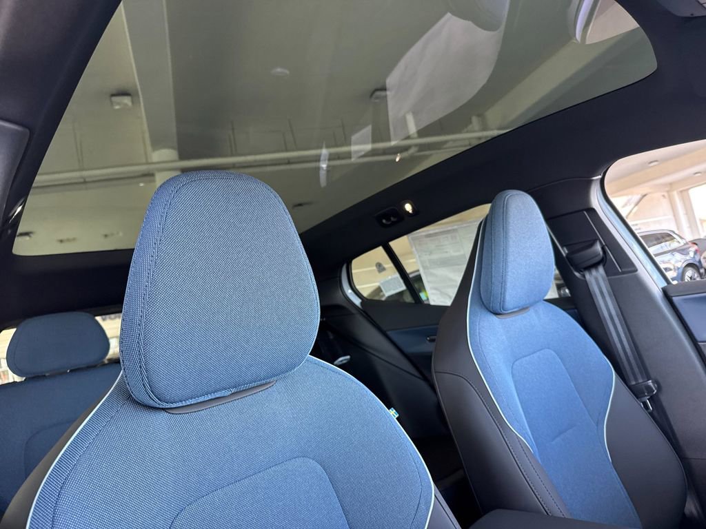 New 2026 Volvo EX30 Cross Country Ultra AWD/4WD image 16