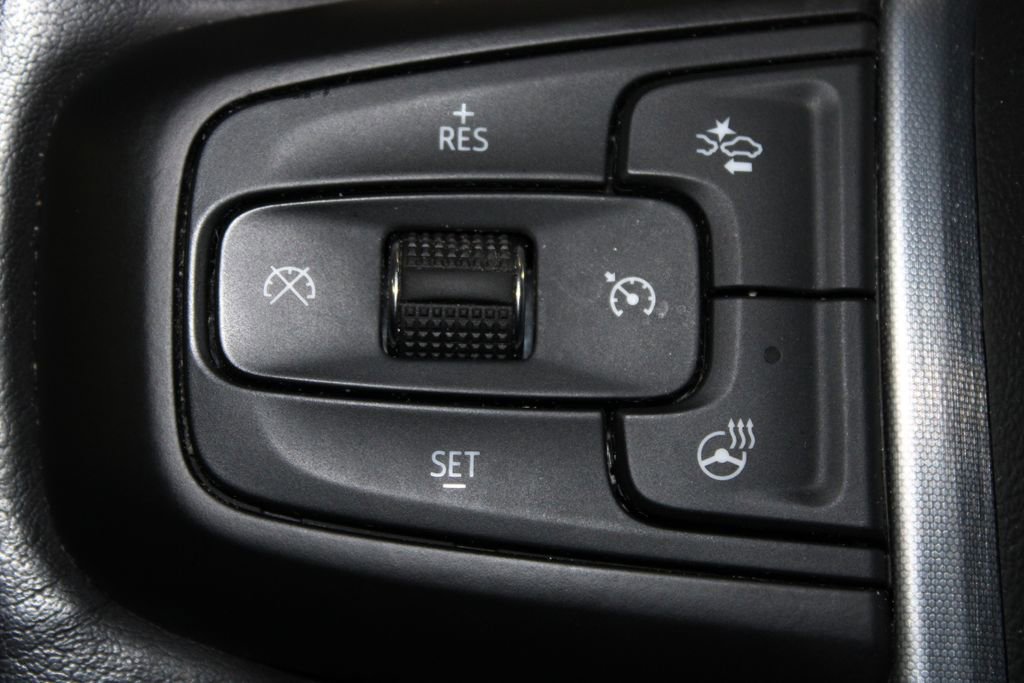 Used 2022 GMC Sierra 1500 SLT AWD/4WD image 27