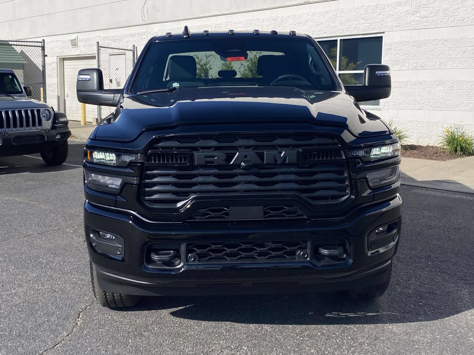 New 2026 RAM 2500 Big Horn AWD/4WD image 2