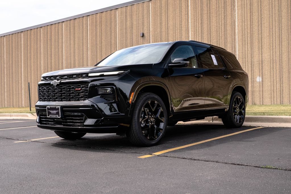 New 2026 Chevrolet Traverse RS w/ LPO, Floor Liner Package AWD/4WD image 4
