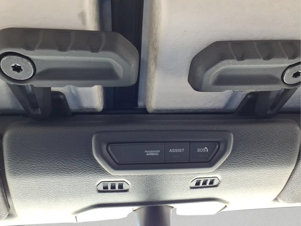 Used 2021 Jeep Wrangler Unlimited Sahara AWD/4WD image 25