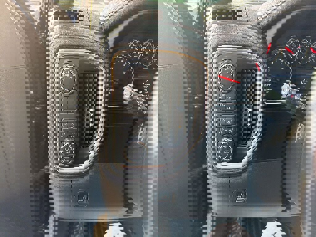 Used 2019 Chevrolet Silverado 1500 LTZ w/ LTZ Plus Package image 14