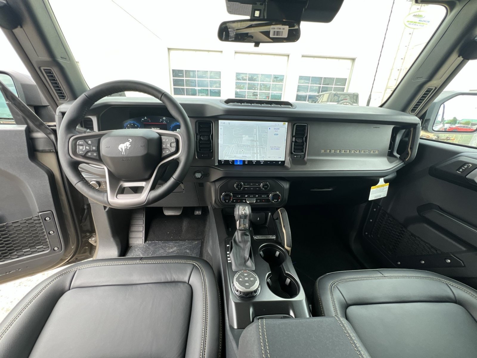 New 2026 Ford Bronco Badlands AWD/4WD image 31