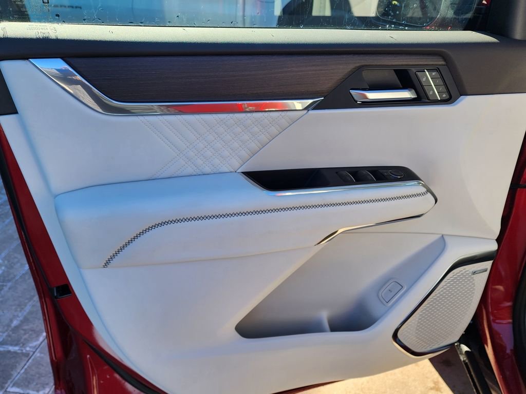 New 2026 GMC Acadia Denali w/ Super Cruise Package image 13