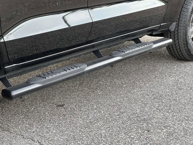 Used 2024 Chevrolet Colorado LT w/ LT Convenience Package II image 30