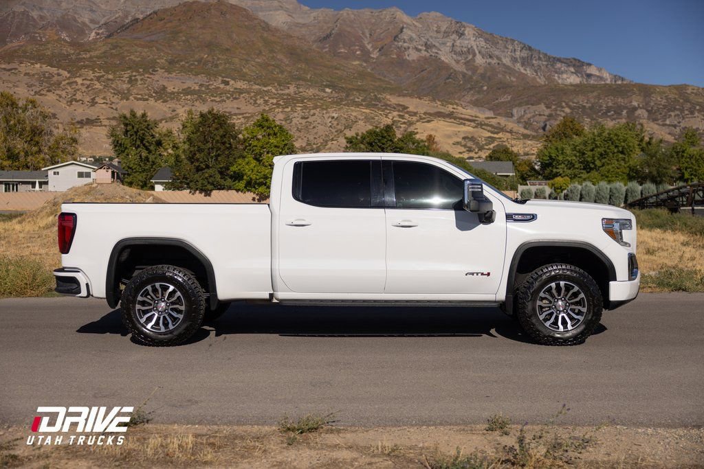 Used 2022 GMC Sierra 1500 AT4 w/ AT4 Premium Package image 11