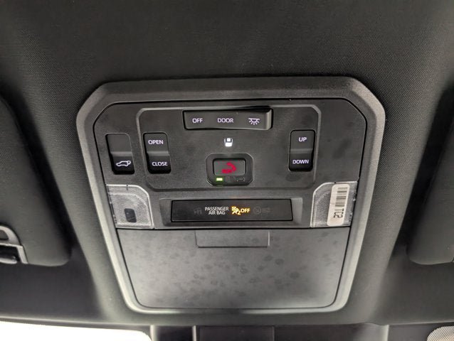 Used 2025 Toyota Sequoia 4WD image 28