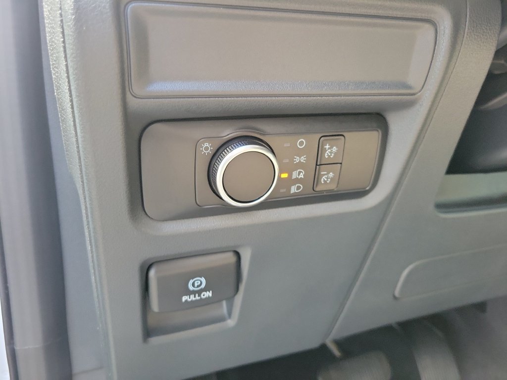 Certified 2023 Ford Expedition XLT RWD image 17