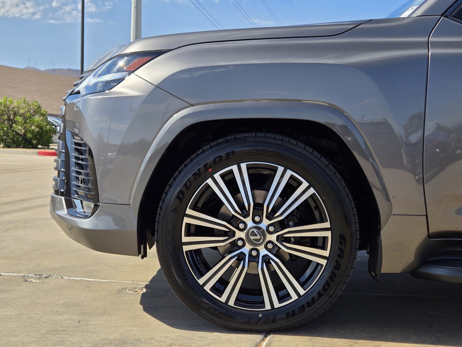 New 2026 Lexus LX 600 4WD w/ Luxury Package image 5