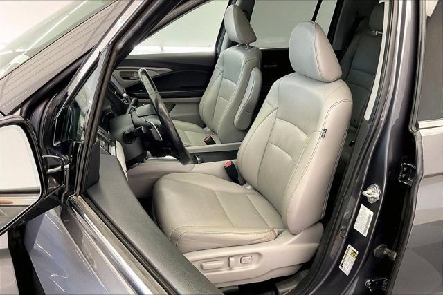 Used 2023 Honda Ridgeline RTL-E image 18