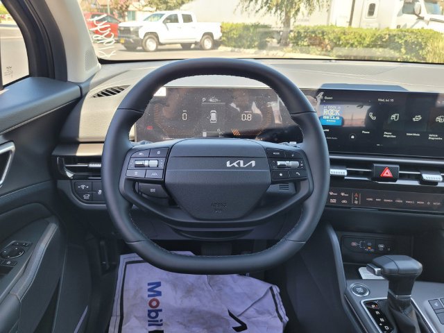 New 2026 Kia Sportage EX FWD image 12
