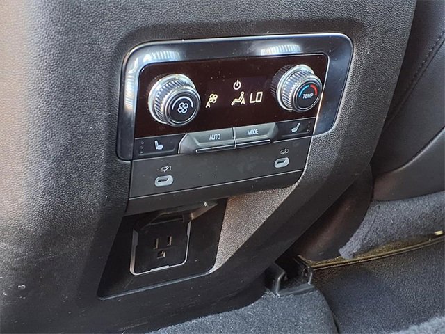 Used 2024 GMC Yukon AT4 w/ AT4 Premium Package image 73