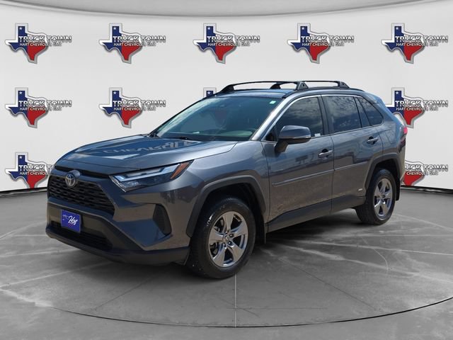 Used 2022 Toyota RAV4 XLE w/ Convenience Package AWD/4WD image 7