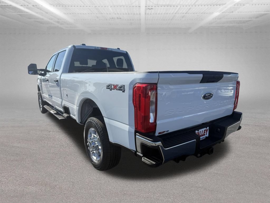 Certified 2025 Ford F350 XLT AWD/4WD image 10