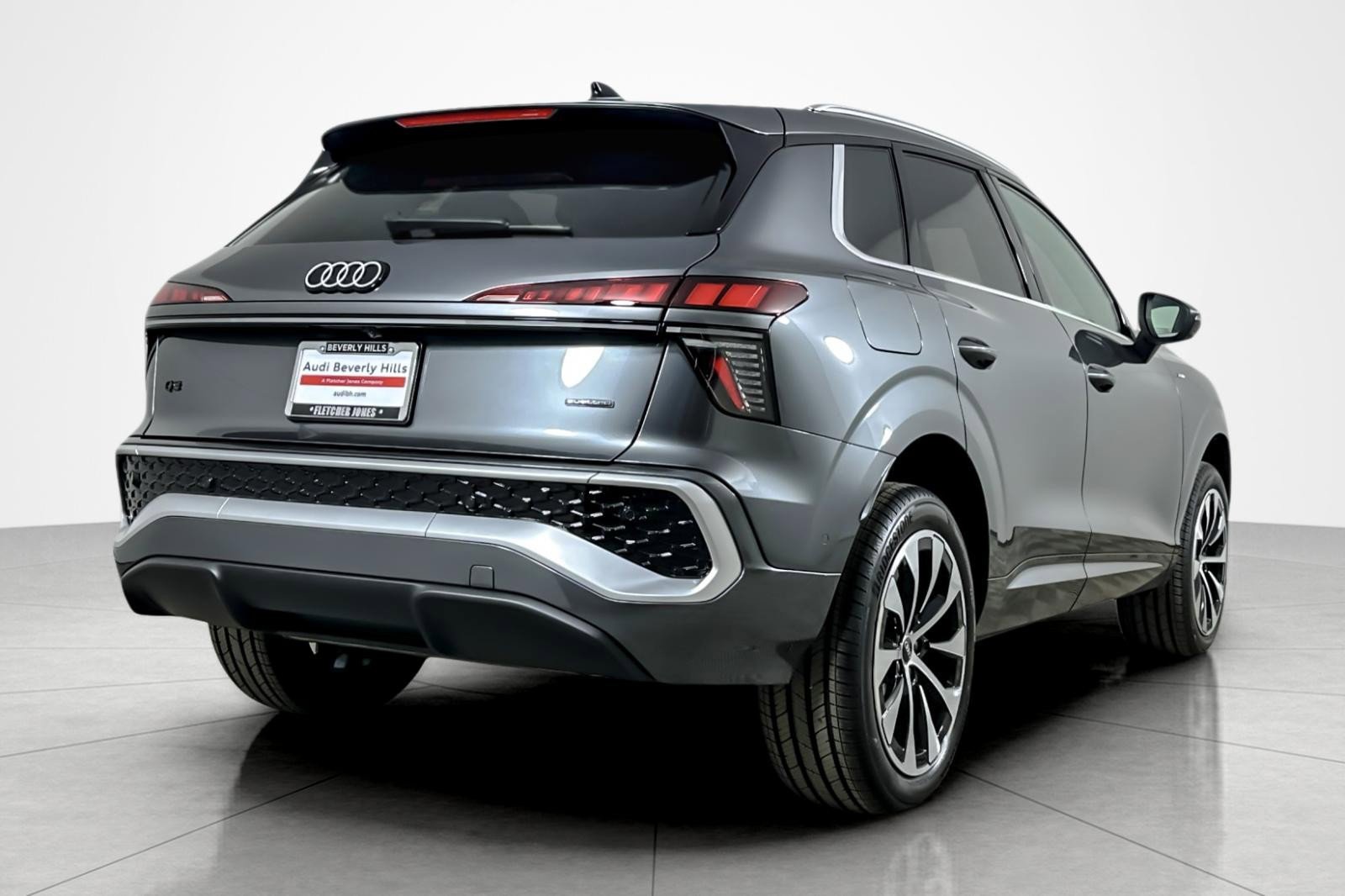 New 2026 Audi Q3 quattro 2.0T image 6