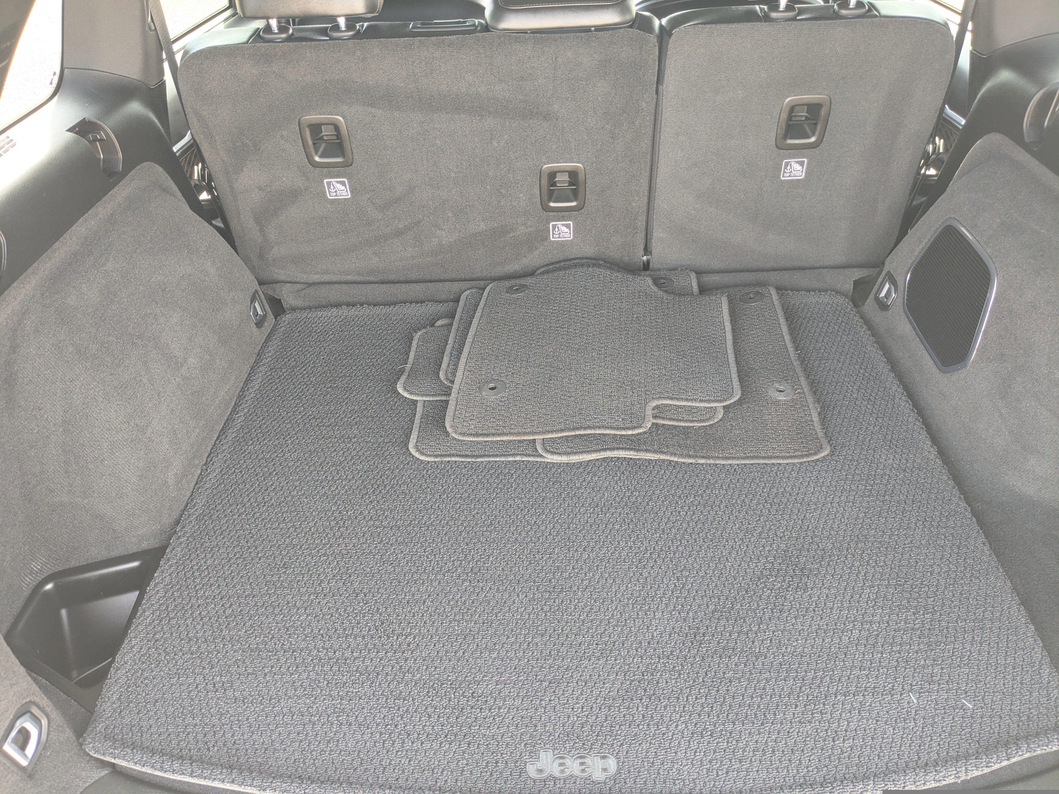 Used 2022 Jeep Grand Cherokee Summit w/ Adv Protech Group IV image 27