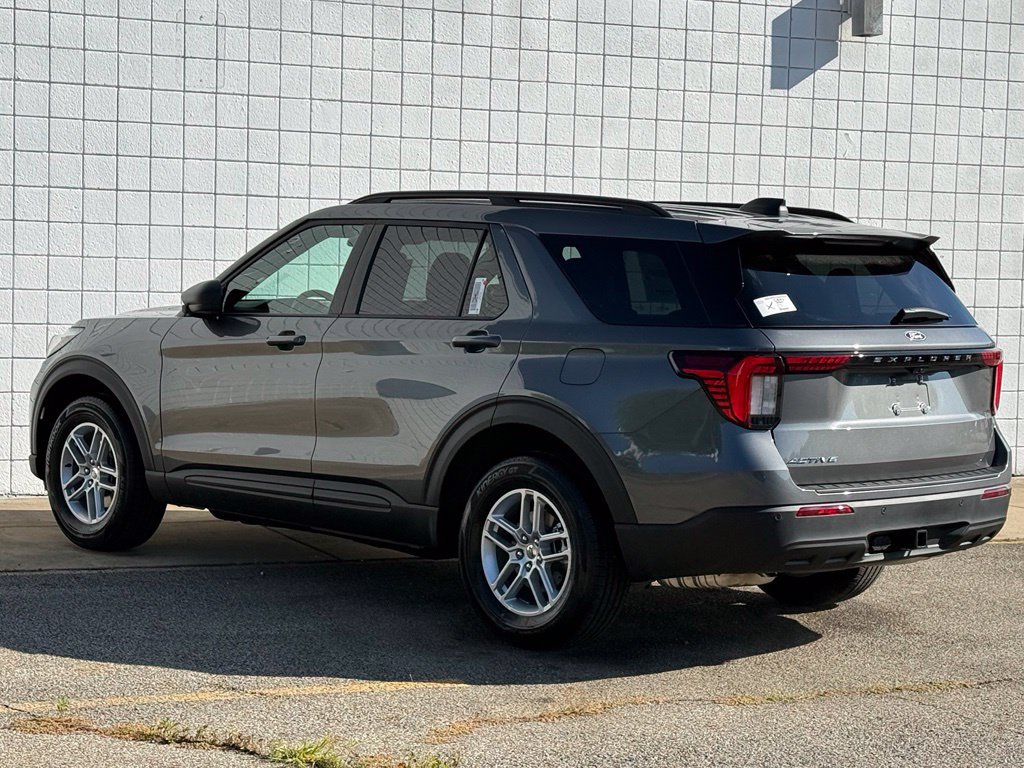 New 2027 Ford Explorer Active AWD/4WD image 31