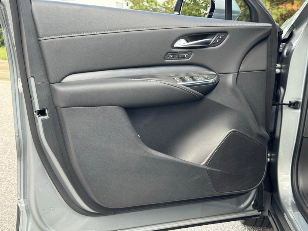 Certified 2024 Cadillac XT4 Premium Luxury image 20