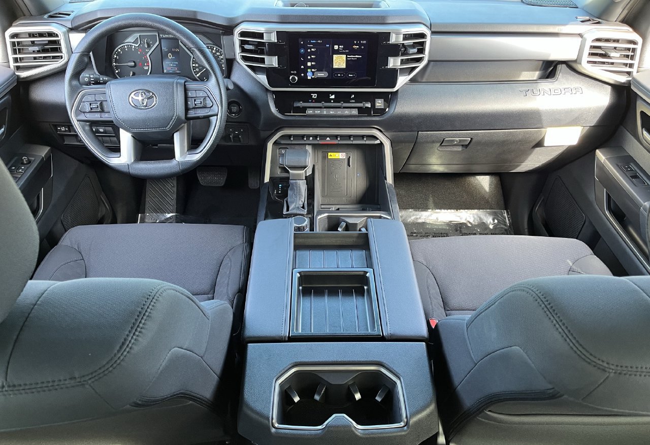 Used 2025 Toyota Tundra SR5 RWD image 9