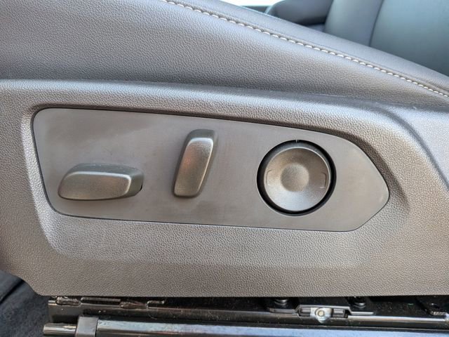 Certified 2025 Chevrolet Colorado LT w/ LT Convenience Package image 14