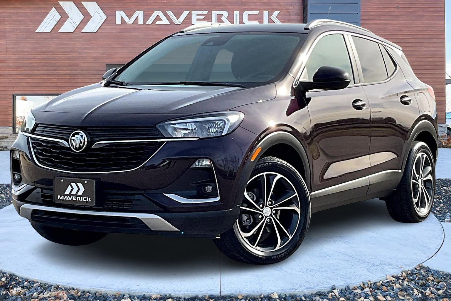 Used 2021 Buick Encore GX Select AWD/4WD image 3