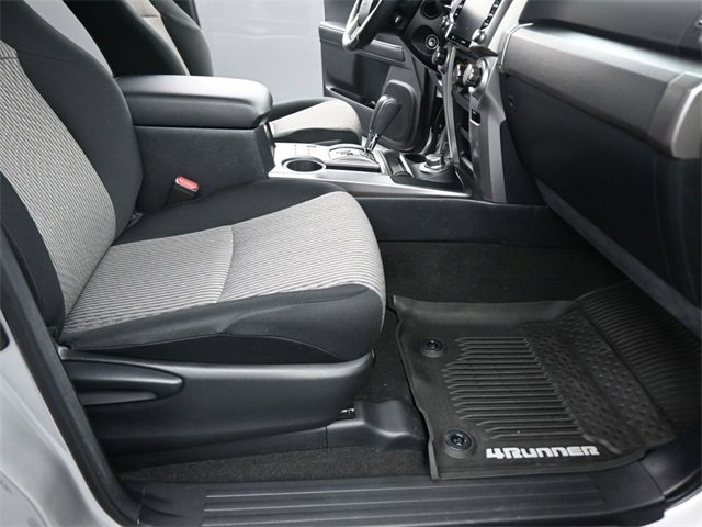 Used 2020 Toyota 4Runner SR5 image 12