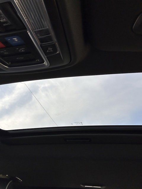 Used 2024 RAM 2500 Limited image 35