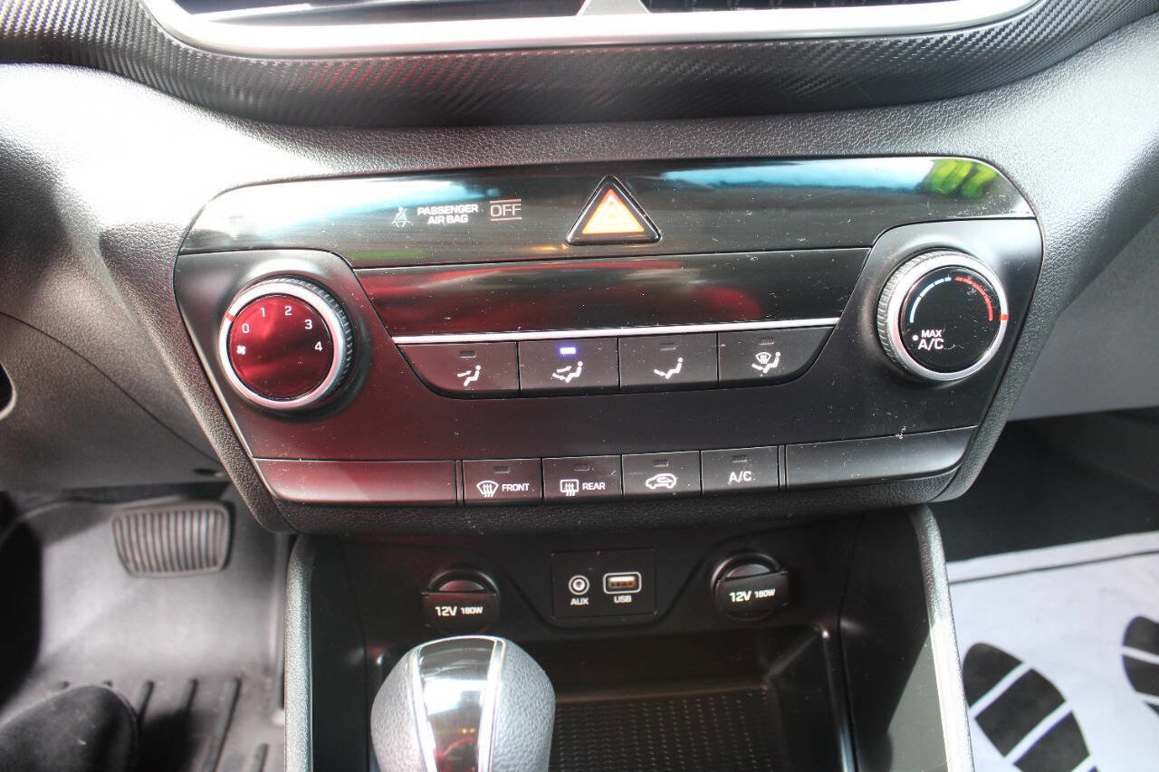 Used 2020 Hyundai Tucson SE image 20