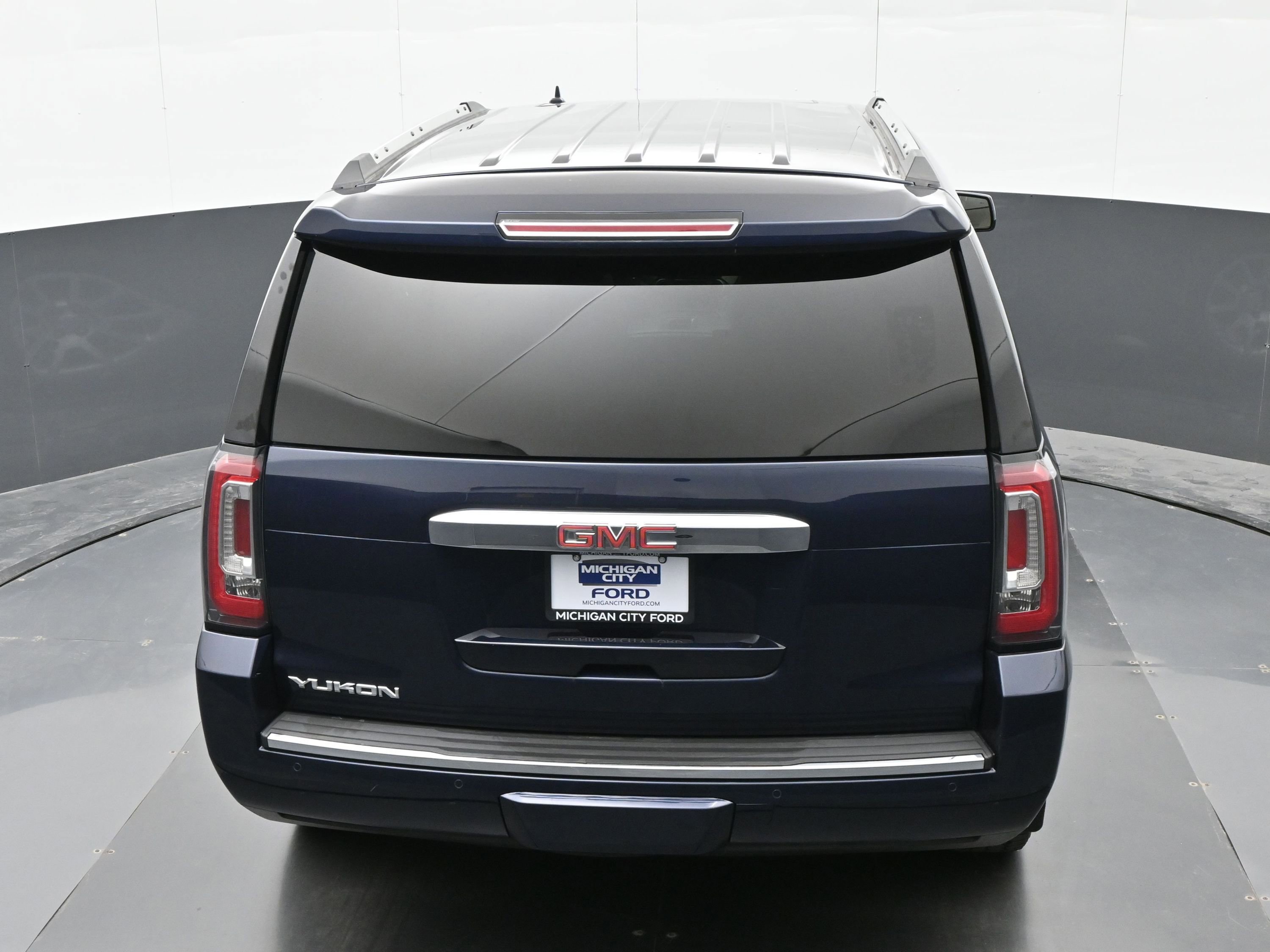 Used 2020 GMC Yukon Denali w/ Open Road Package AWD/4WD image 30