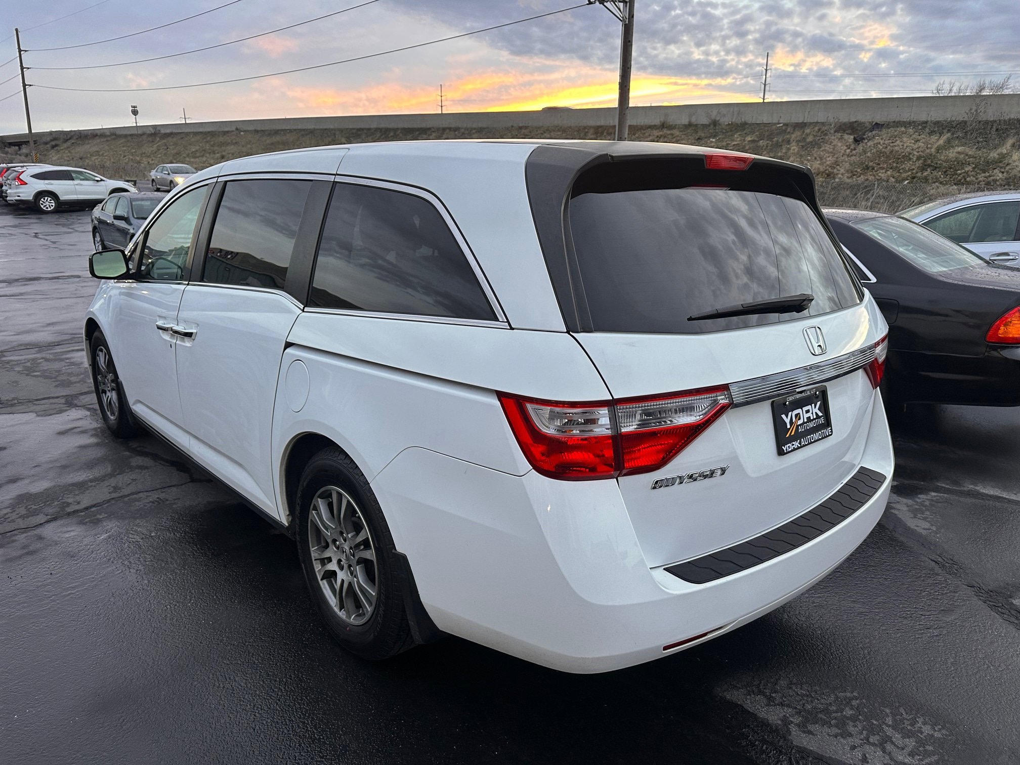 Used 2013 Honda Odyssey EX image 4