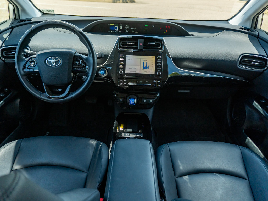 Used 2021 Toyota Prius XLE FWD image 20
