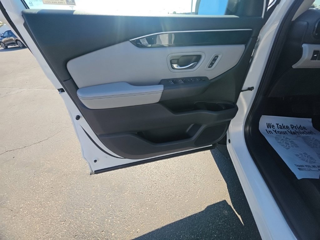 Certified 2025 Honda Pilot Touring image 13