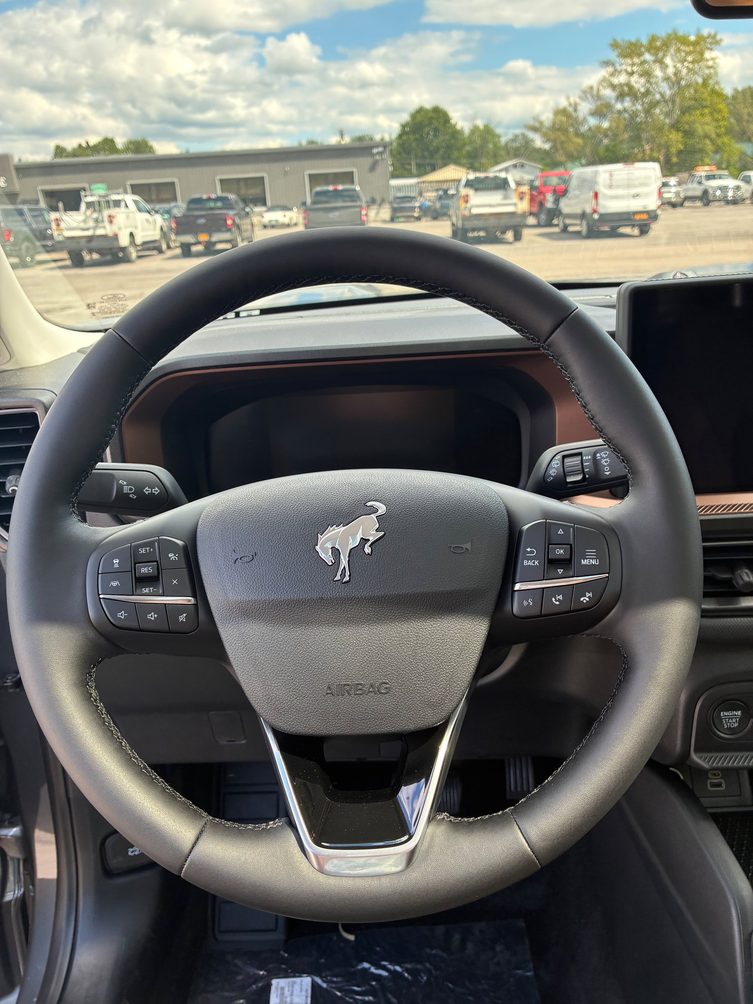 New 2026 Ford Bronco Sport Outer Banks w/ Outer Banks Tech Package+ AWD/4WD image 9