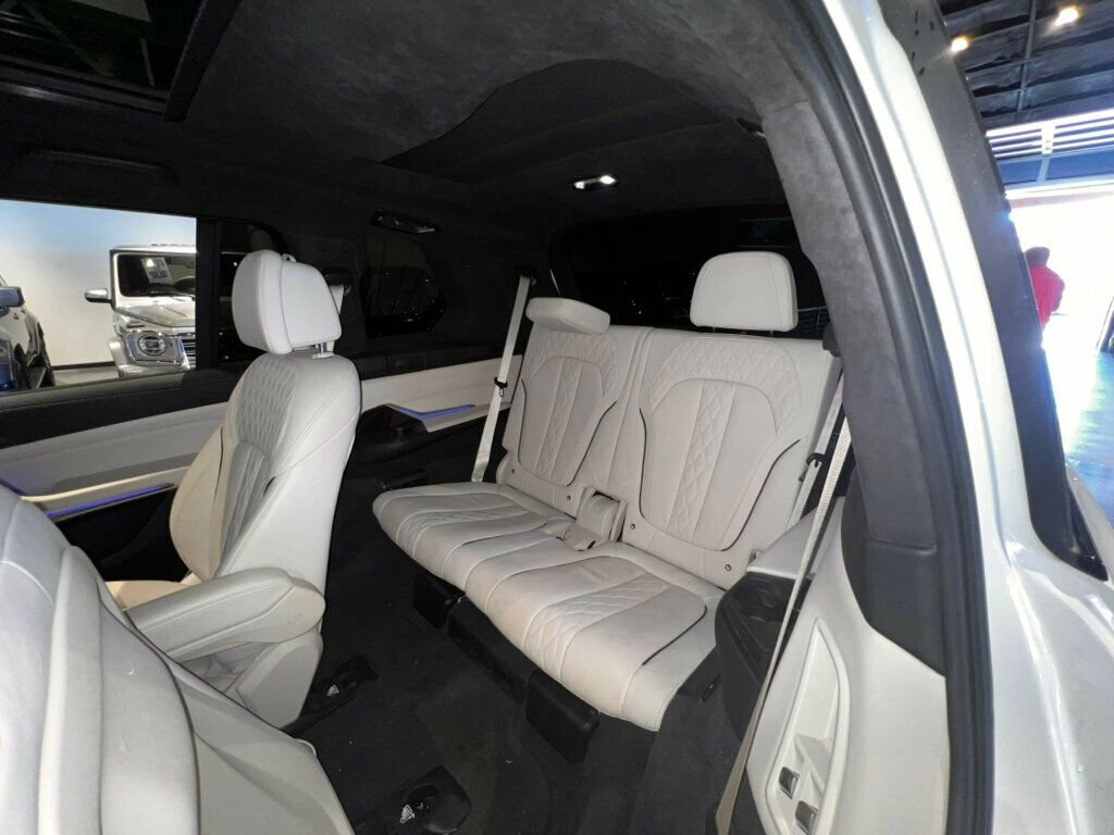 Used 2021 BMW X7 xDrive40i w/ M Sport Package image 13