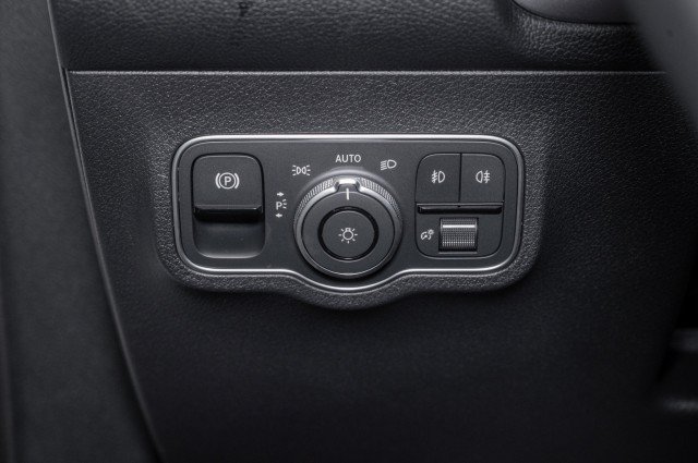 Certified 2026 Mercedes-Benz GLB 250 image 20