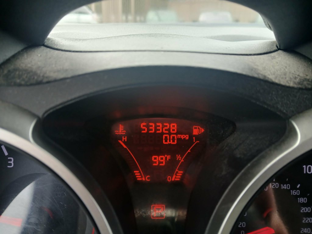 Used 2015 Nissan Juke SL FWD image 13