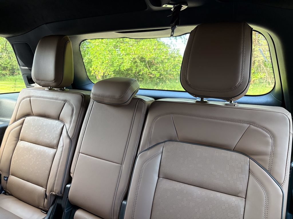 New 2027 Lincoln Navigator Black Label AWD/4WD image 25