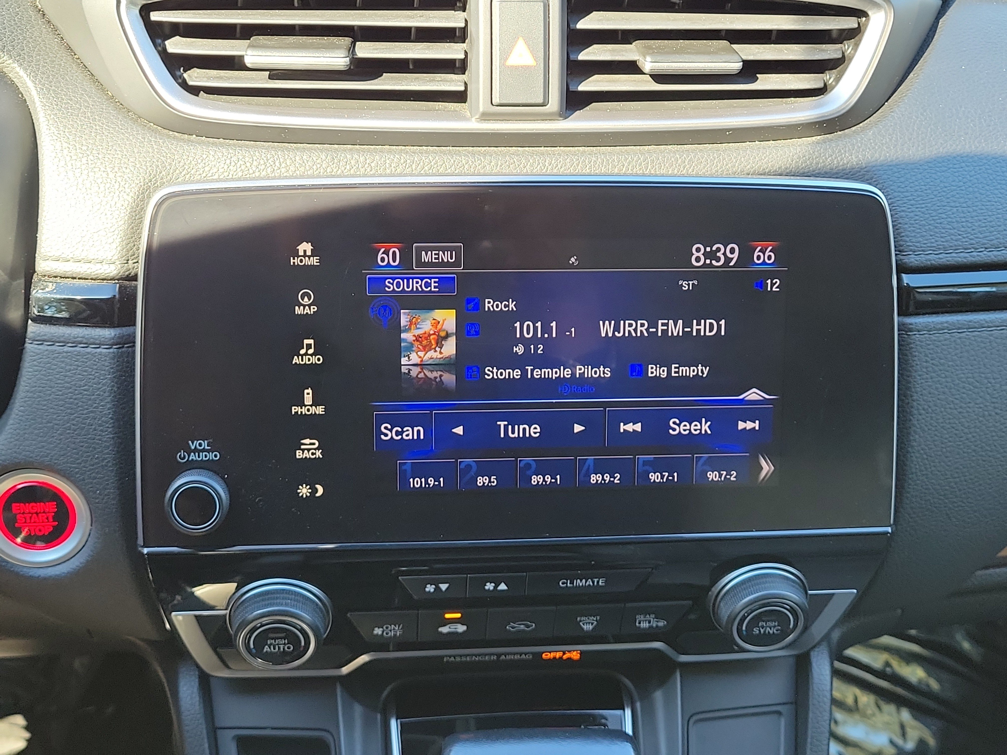 Used 2017 Honda CR-V Touring image 27