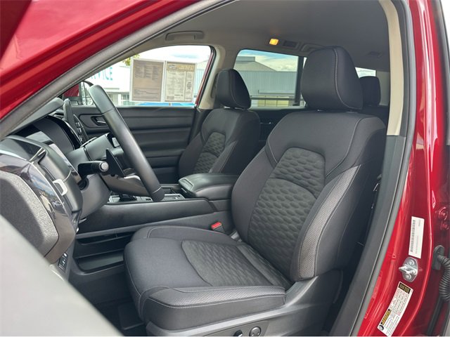 Used 2022 Nissan Pathfinder SV image 36