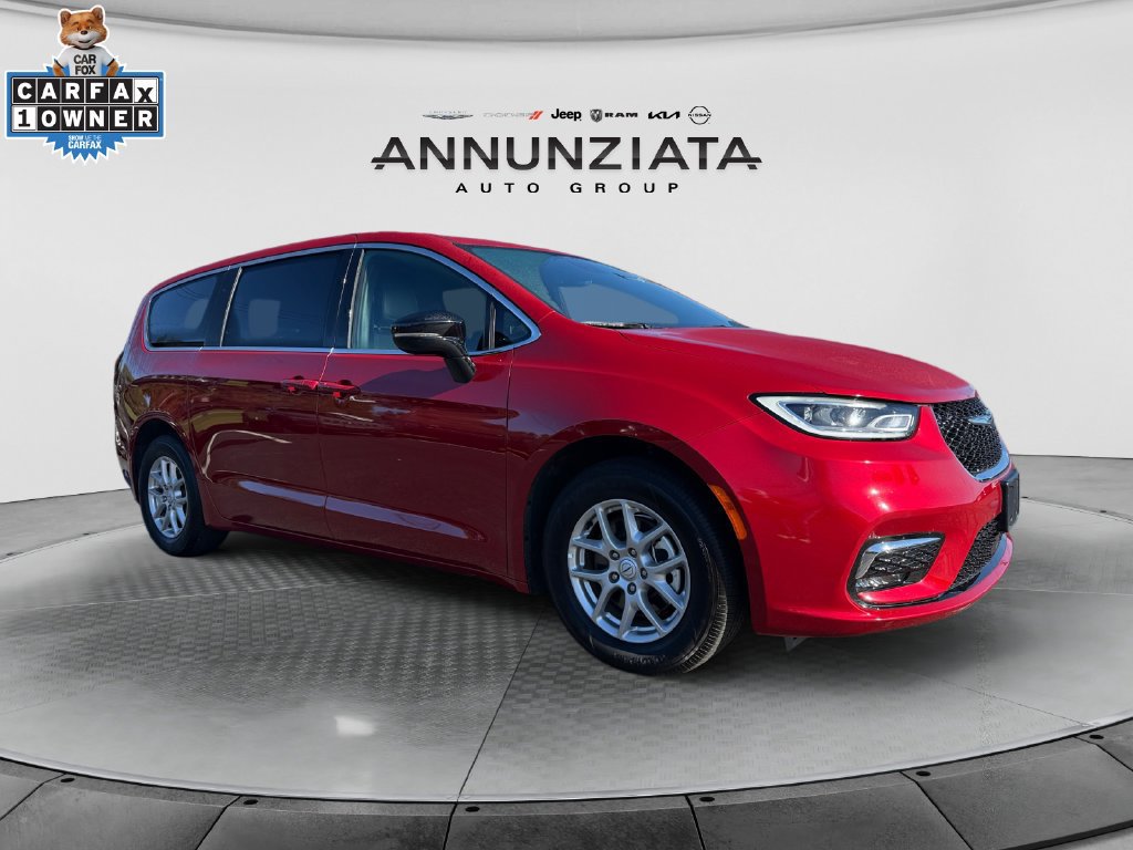 Used 2026 Chrysler Pacifica Select FWD image 7