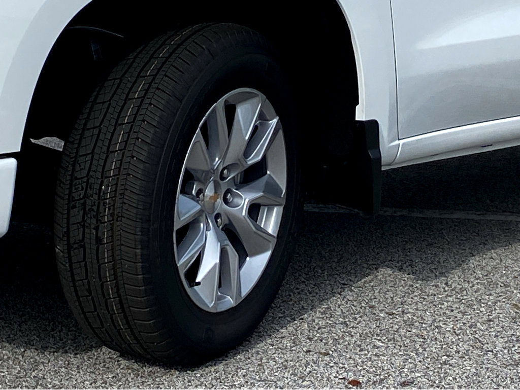 New 2024 Chevrolet Silverado 1500 Custom RWD image 23